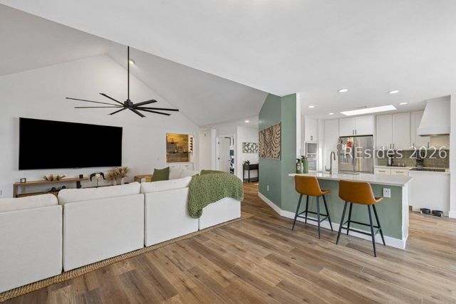 30 Coventry Ct, Bluffton, SC 29910