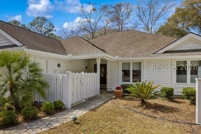 30 Coventry Ct, Bluffton, SC 29910
