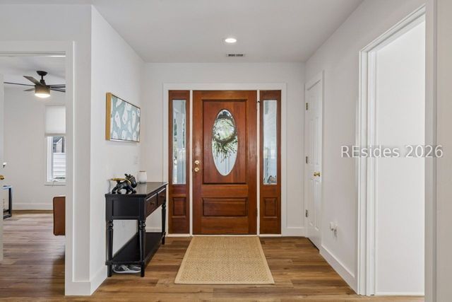 30 Coventry Ct, Bluffton, SC 29910