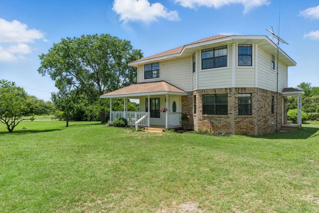 11720 Lavender Avenue, Azle, TX 76020