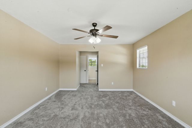11720 Lavender Avenue, Azle, TX 76020