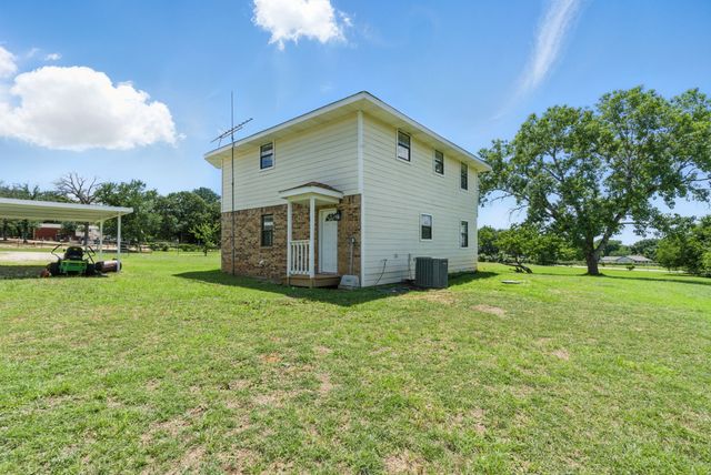 11720 Lavender Avenue, Azle, TX 76020