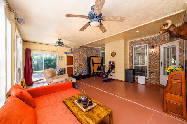 24902 Millers Lane, Katy, TX 77493