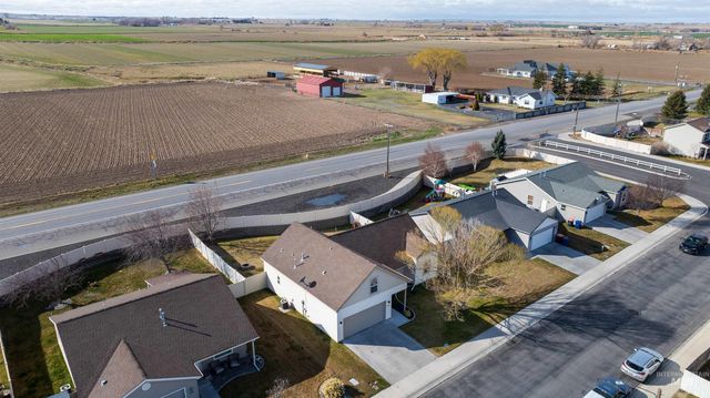 245 Yellow Rose Ave, Twin Falls, ID 83301