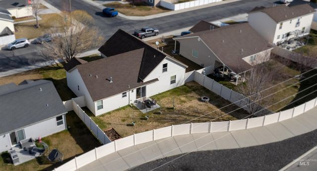 245 Yellow Rose Ave, Twin Falls, ID 83301