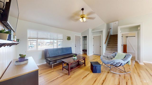 245 Yellow Rose Ave, Twin Falls, ID 83301