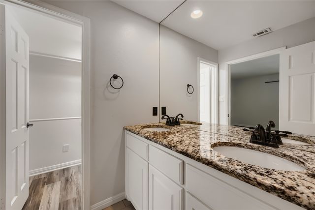6504 Genoa Road, Fort Worth, TX 76116