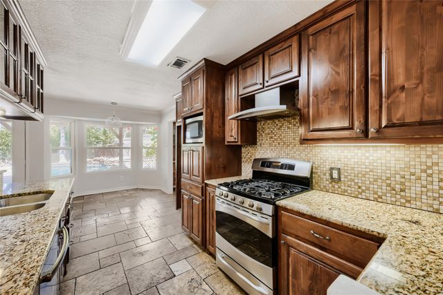 6504 Genoa Road, Fort Worth, TX 76116