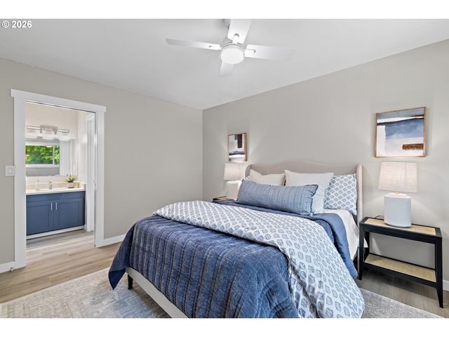 1422 Sw HENSLEY Rd, Troutdale, OR 97060