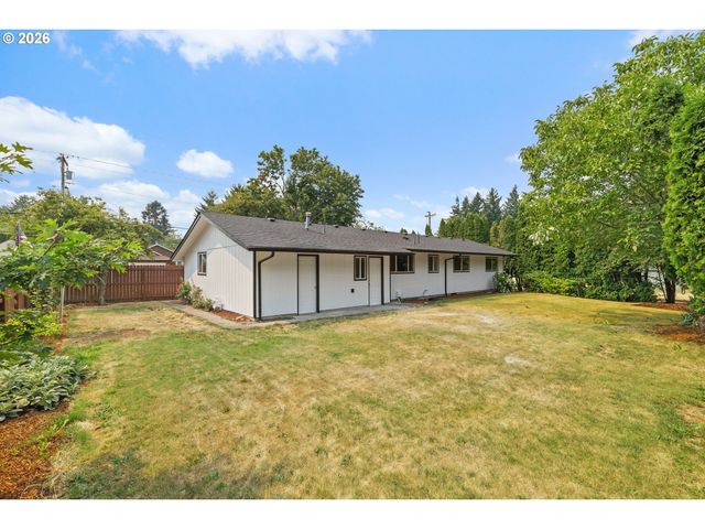 1422 Sw HENSLEY Rd, Troutdale, OR 97060