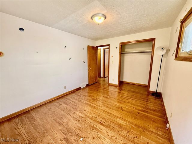 2800 Norma Street, Cuyahoga Falls, OH 44223