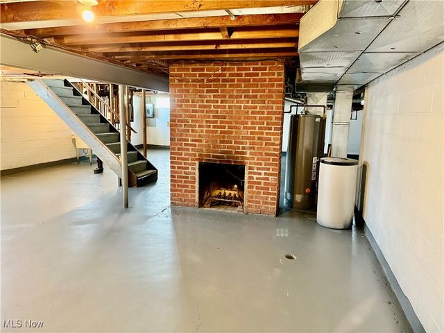 2800 Norma Street, Cuyahoga Falls, OH 44223