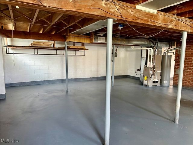 2800 Norma Street, Cuyahoga Falls, OH 44223