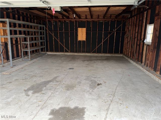 2800 Norma Street, Cuyahoga Falls, OH 44223