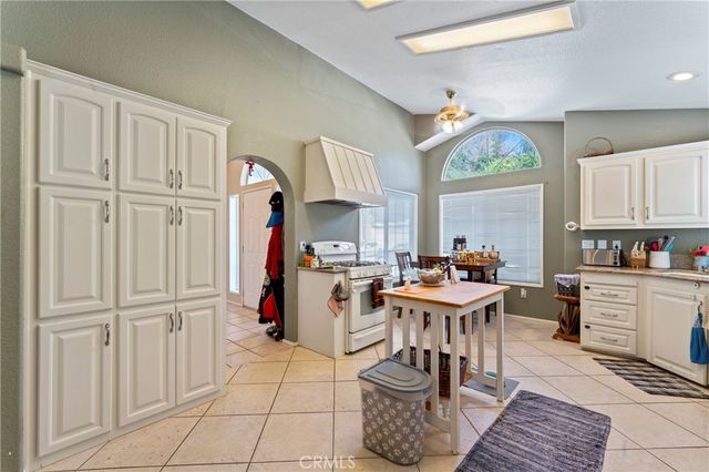 20176 Canyon View, Canyon Country, CA 91351