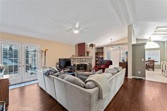 20176 Canyon View, Canyon Country, CA 91351