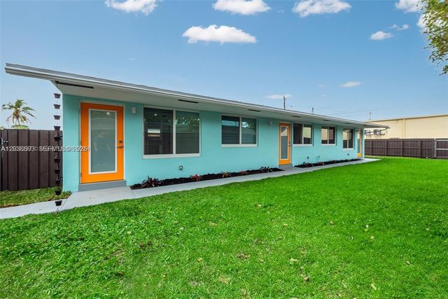 831 NE 40th Street 3, Oakland Park, FL 33334