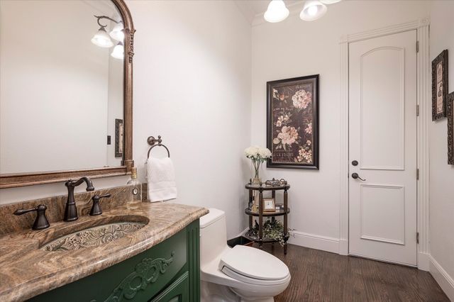 1824 Broken Bend Drive, Westlake, TX 76262
