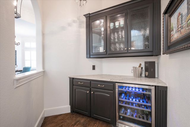 1824 Broken Bend Drive, Westlake, TX 76262