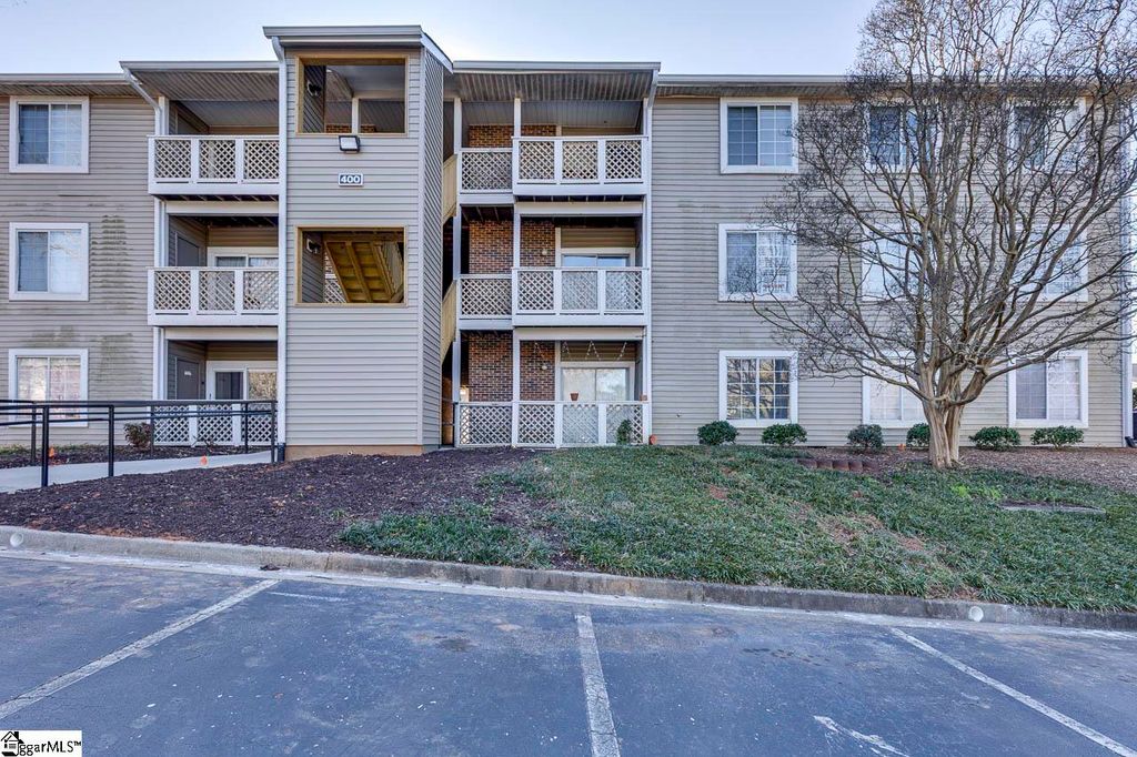 220 Elm Street # 422, Clemson, SC 29631