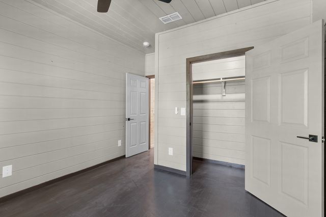 905 N Walnut Street, Winnsboro, TX 75494