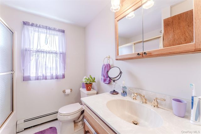 14 Cypress Street, Farmingdale, NY 11735