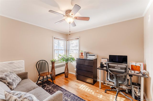 14 Cypress Street, Farmingdale, NY 11735