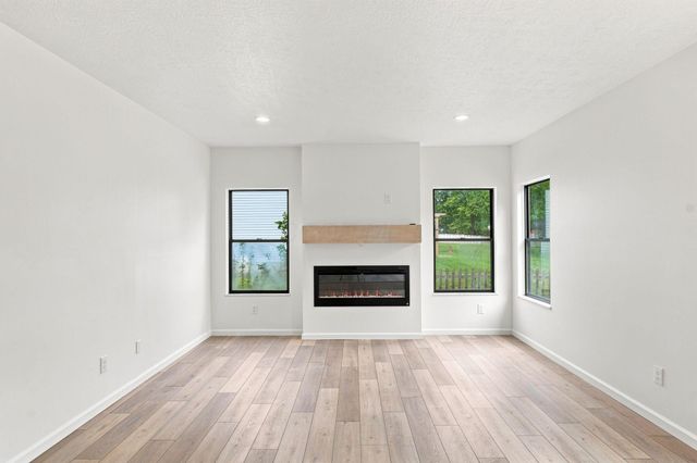 380 Shady Spring Drive, Columbus, OH 43230