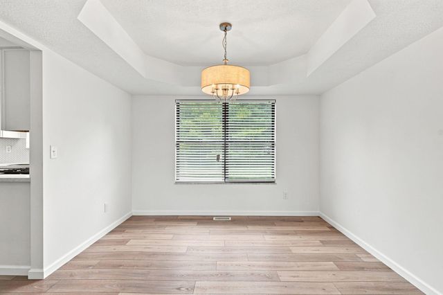 380 Shady Spring Drive, Columbus, OH 43230