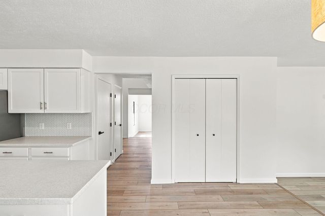 380 Shady Spring Drive, Columbus, OH 43230