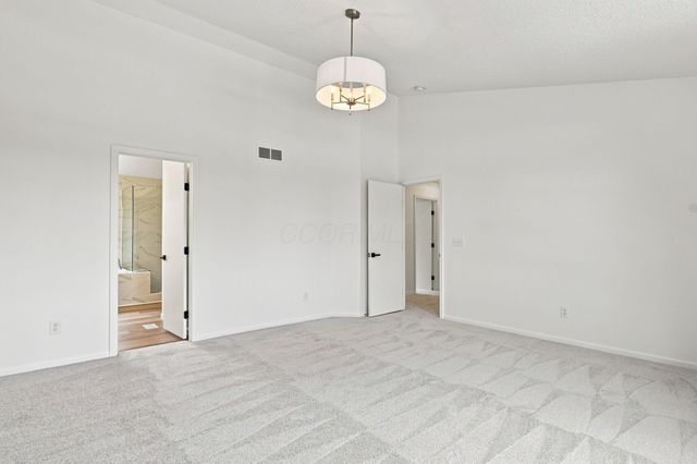 380 Shady Spring Drive, Columbus, OH 43230