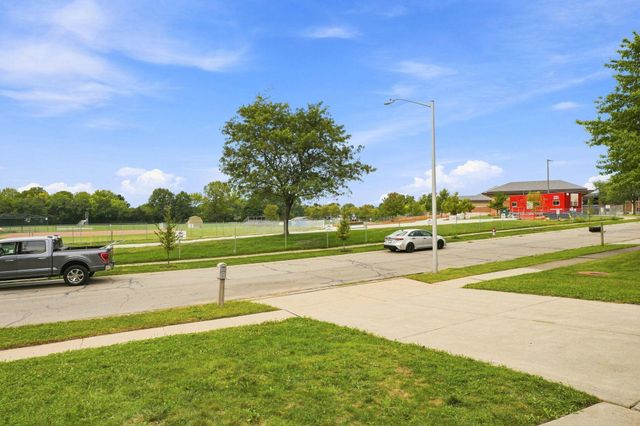 380 Shady Spring Drive, Columbus, OH 43230
