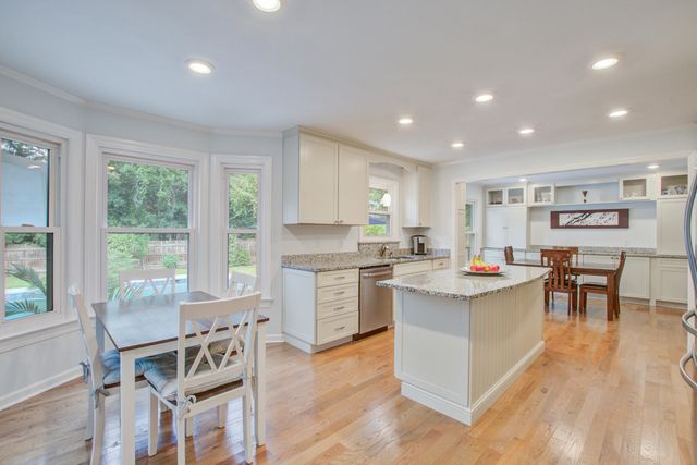 123 Plantation Drive, Summerville, SC 29485