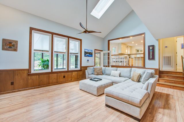 123 Plantation Drive, Summerville, SC 29485