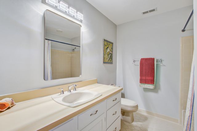 123 Plantation Drive, Summerville, SC 29485
