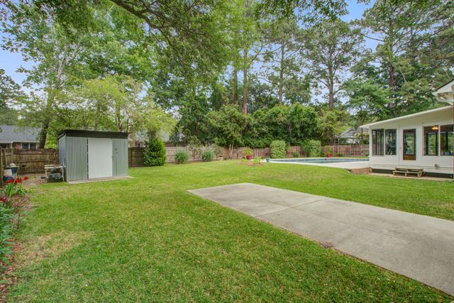 123 Plantation Drive, Summerville, SC 29485