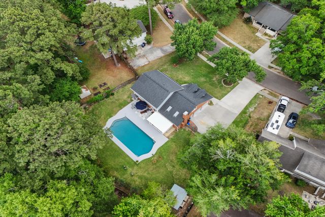 123 Plantation Drive, Summerville, SC 29485