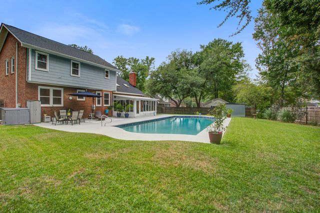 123 Plantation Drive, Summerville, SC 29485