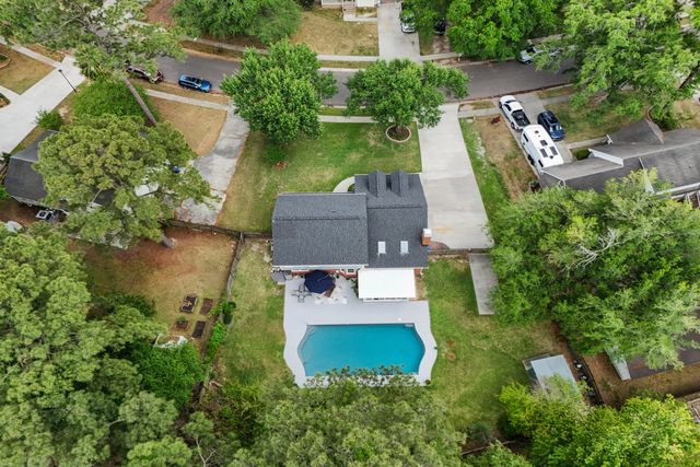 123 Plantation Drive, Summerville, SC 29485