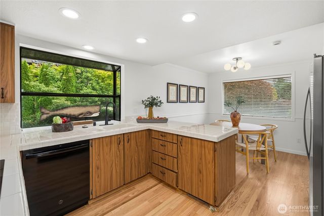 13214 Emerald Drive NW, Gig Harbor, WA 98329