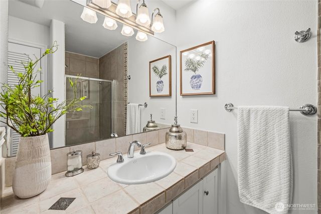 13214 Emerald Drive NW, Gig Harbor, WA 98329