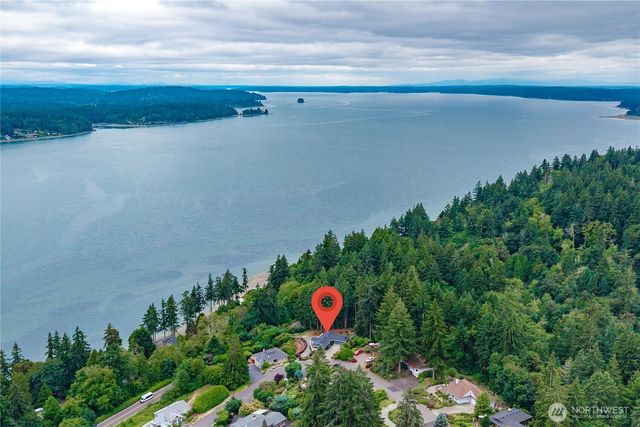 13214 Emerald Drive NW, Gig Harbor, WA 98329