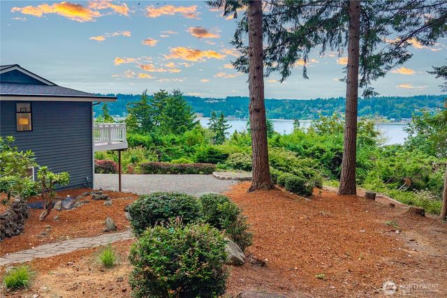 13214 Emerald Drive NW, Gig Harbor, WA 98329