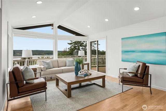 13214 Emerald Drive NW, Gig Harbor, WA 98329