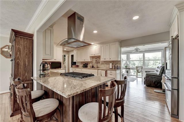 6474 Dahlonega Highway, Clermont, GA 30527