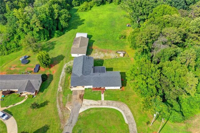 6474 Dahlonega Highway, Clermont, GA 30527