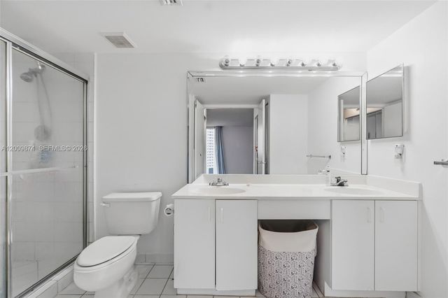 3300 NE 191st St 609, Aventura, FL 33180