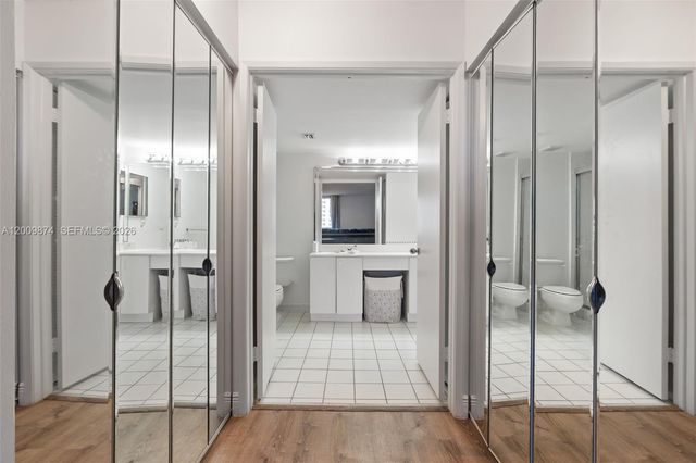 3300 NE 191st St 609, Aventura, FL 33180