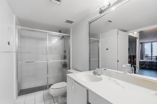 3300 NE 191st St 609, Aventura, FL 33180