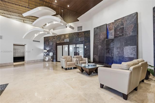 3300 NE 191st St 609, Aventura, FL 33180